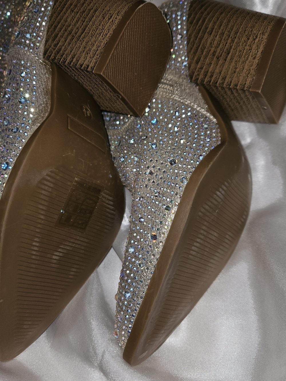 Embellished Crystal Western Ankle Boots - Sparkling Silver - Picture 4 of 6